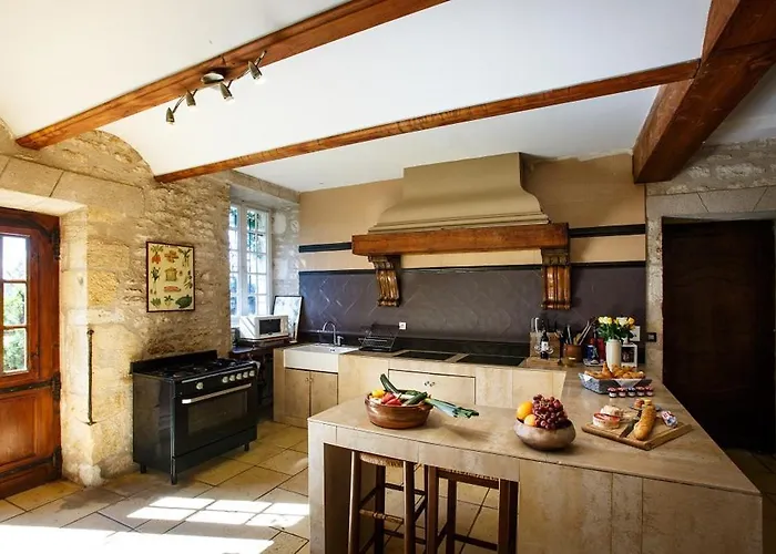 بيت للعطل Chateau Du Raysse