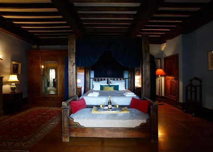 Chateau Du Raysse بيت للعطل Cazoules